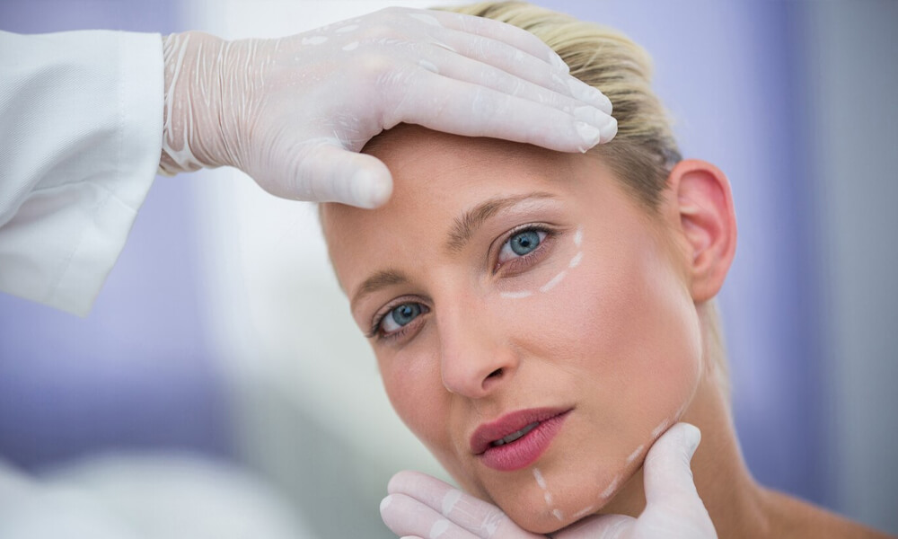 Ameliyatsız Yüz Germe